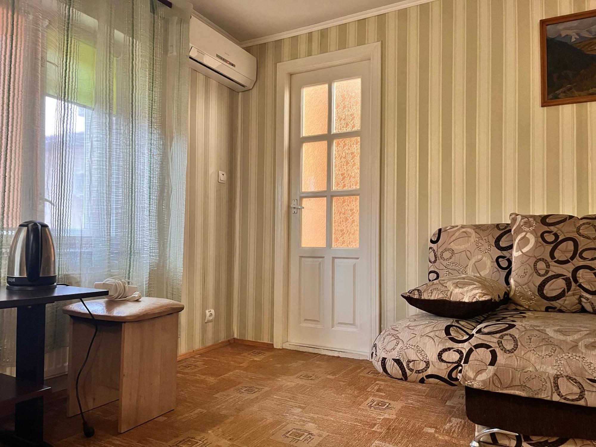 Mala Praha Hotel Ужгород Екстериор снимка